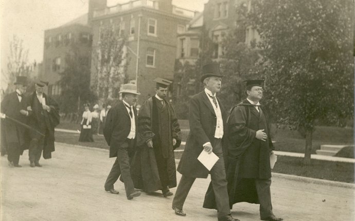 History | The University of Chicago